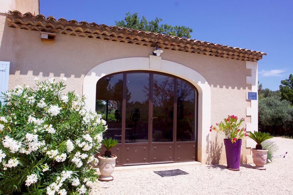 Appel Du Luberon Villa Merindol Exterior photo